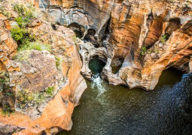 Blyde River Canyon Bourkes şans çukurlara manzaraya