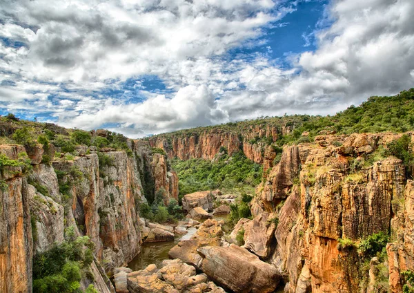 Paisaje en el Cañón del Río Blyde Bourkes Baches de la Suerte — Foto de Stock