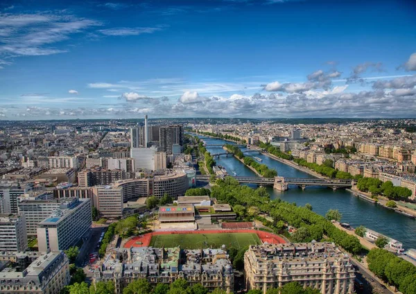 パリでセーヌ川の航空写真 — ストック写真