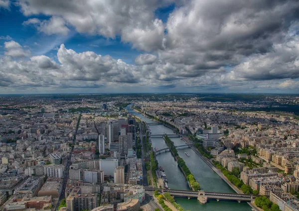Vue aérienne de la Seine à Paris — Photo