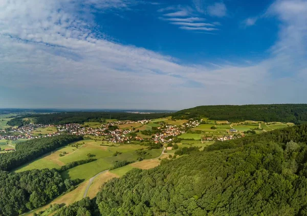 Foto aérea del paisaje del suisse franco en alemán — Foto de Stock