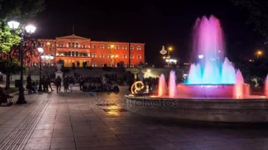 Syntagma Meydanı zaman atlamalı Parlamentosu turuncu renk ile çünkü karşı violance kadın için