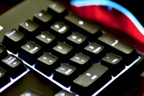 Computador teclado iluminado — Fotografia de Stock