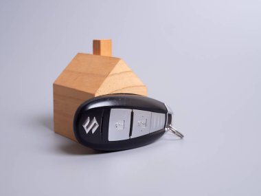 Tek kişilik ev. Gayrimenkul kavramı