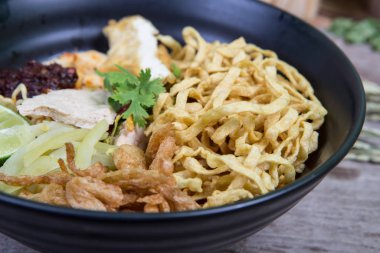 Khao soi, curry noodle, Tayland gıda