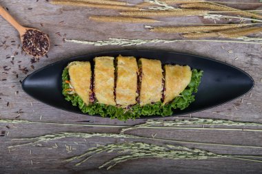 Sebzeli turta, yiyecek yakın plan (iyi sağlık için vejetaryen) )