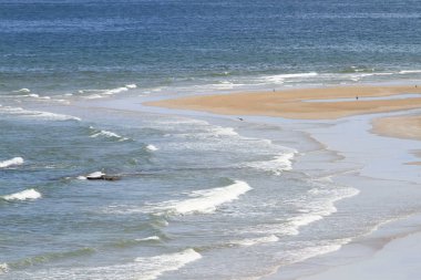 Plaj ve güzel tropikal deniz