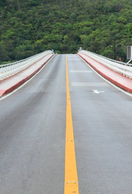 asfalt yol uzun bir süre için