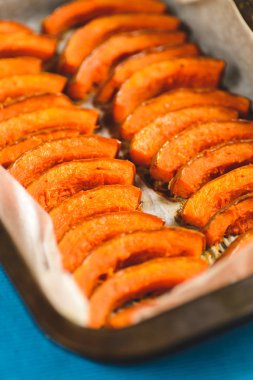 Kabak parçaları pişirme