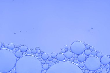 yağ ve su birlikte karıştırılarak