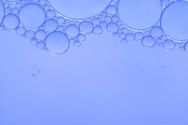 yağ ve su birlikte karıştırılarak