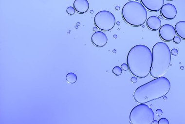 yağ ve su birlikte karıştırılarak