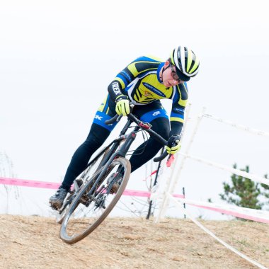 Yarışmada Cyclocross binici