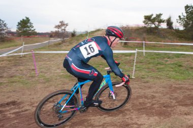 Yarışmada Cyclocross binici