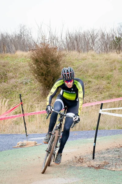 Ciclocross Rider en competición — Foto de Stock