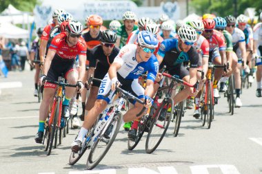 Bisikletçiler yarış rekabet