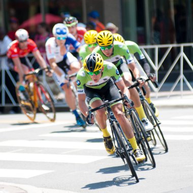 Bisikletçiler yarış rekabet