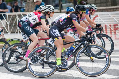 Bisikletçiler yarış rekabet