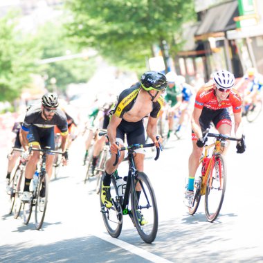 Bisikletçiler yarış rekabet