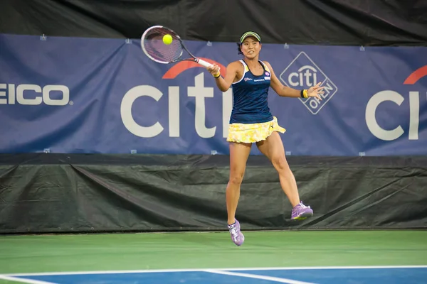 Tennisspielerin Risa Ozaki — Stockfoto