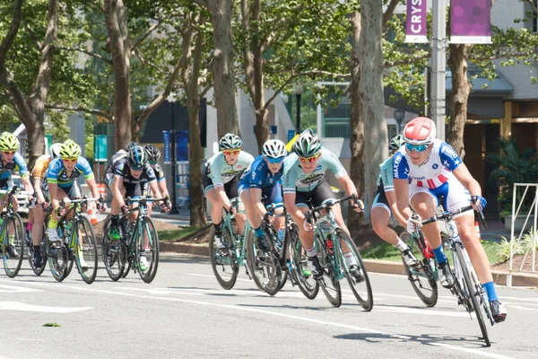 Radfahrer liefern sich Rennen — Stockfoto