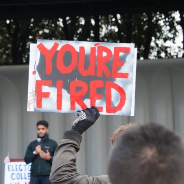 protestocular Donald Trump karşı göstermek