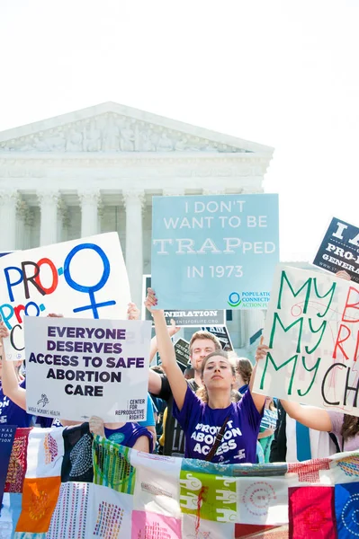 Марш доступа к абортам — стоковое фото