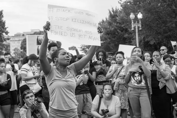 Polis vahşeti ve ırkçılık karşı Mart