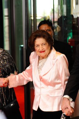 gazeteci Helen Thomas