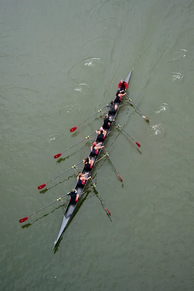 Crew Team in Competition — Stock Photo, Image