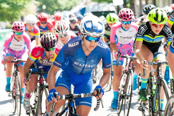 Ciclisti che competono alla Clarendon Cup — Foto Stock