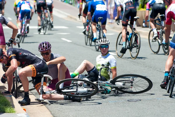 Elit erkekler bisikletçiler rekabet