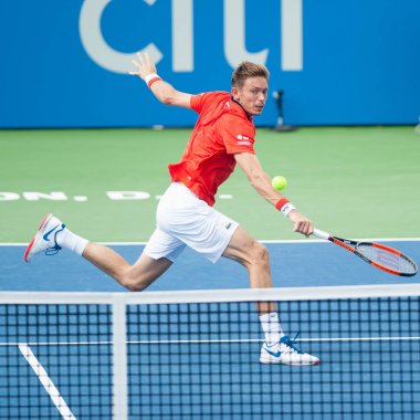 Profesyonel tenis oyuncu Nicolas Mahut
