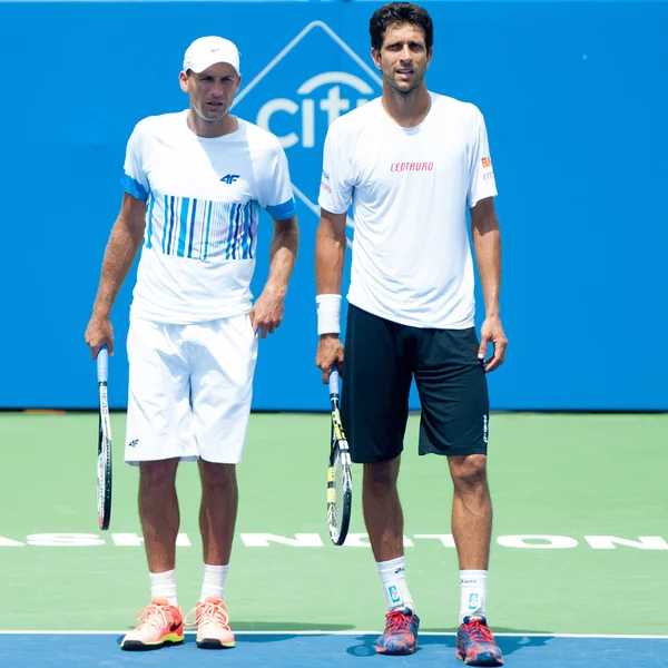 Giocatori di tennis professionisti Lukasz Kubot e Marcelo Melo — Foto Stock