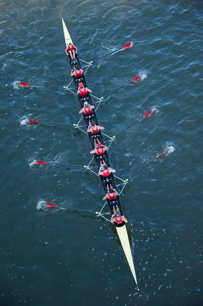 Crew Team in Competition — Stock Photo, Image