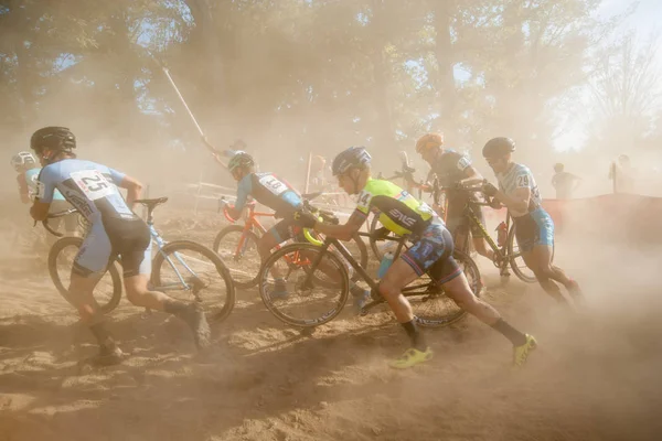 Elit erkek Cyclocross rakip