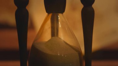 kum saati closeup bitiş saati