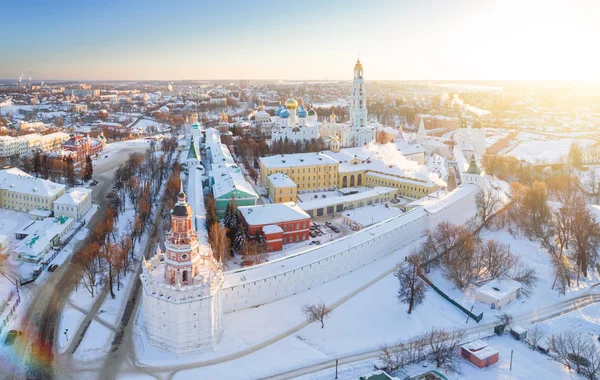 Vista aérea del monasterio Trinity St. Sergy en invierno —  Fotos de Stock