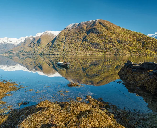 Norwegian fjord landscape — Stock Photo, Image
