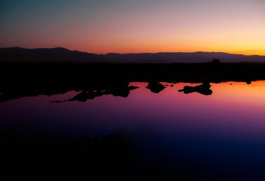 Su üzerine günbatımı düşünceler