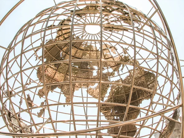 New York vue sur la rue avec des bâtiments historiques modernes et anciens — Photo