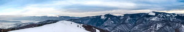 Kışın Cindrel dağlarında — Stok fotoğraf