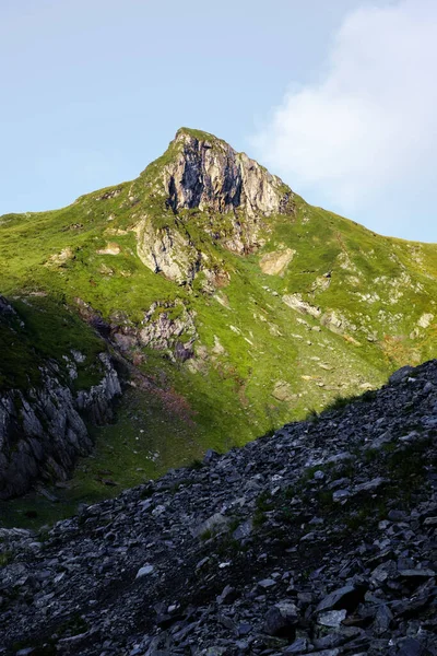 Zonsopgang Fagaras Hoge Bergrug Roemeense Berglandschap Met Hoge Toppen Meer — Stockfoto