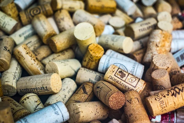 Athen Griechenland Februar 2020 Alte Gebrauchte Korken Aus Verschiedenen Wein — Stockfoto