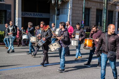 Atina Şehri, Yunanistan - 18 Şubat 2020. Atina kentindeki kamu sektörü çalışanları, muhafazakar hükümetin emek piyasasını serbestleştirme amaçlı planlanan yasasını protesto etmek amacıyla yeni bir grev düzenledi
