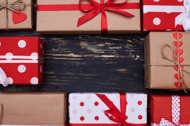 Festival hediye kutuları tarafından oluşturulan kopya alanı için çerçeve 