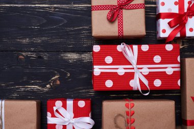 Kopya alanı birçok hediyelerle metin için 