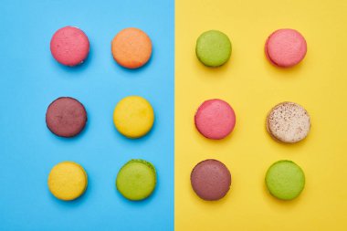 İki kısımdan bir dizi lezzetli macaroons