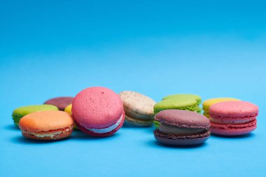 Yakın çekim shot bazı flavorful beze macaroons