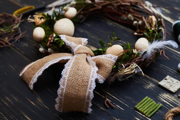 El yapımı çelenk Sivas'tan pruvada yakın çekim çekim